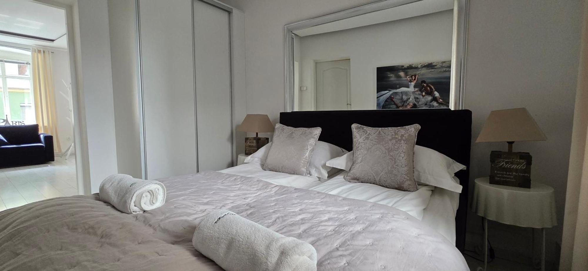 Perfect Stay - "Campari Glam Apartments" Torun Exterior photo